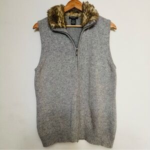Eddie Bauer Gray Sweater Vest with Faux Fur Collar